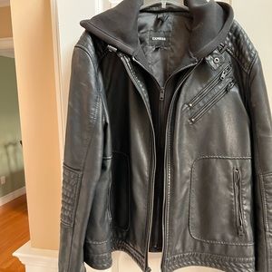 Mens coat. Heavy, great for warmth